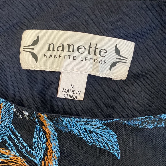 Nanette Lepore Spring Bloom Dark Navy Multi Floral Embroidered Ruffle Blouse M - Picture 6 of 6